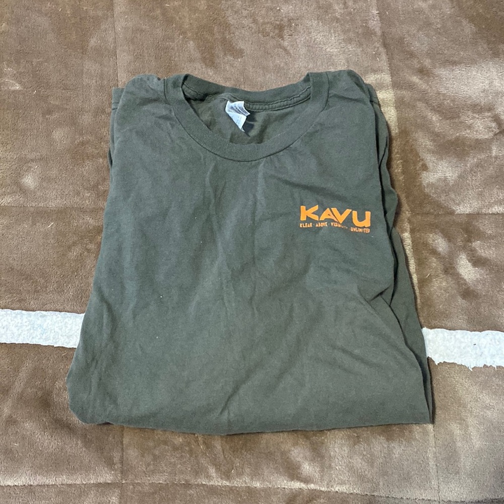 Kavu long sleeve shirt!!